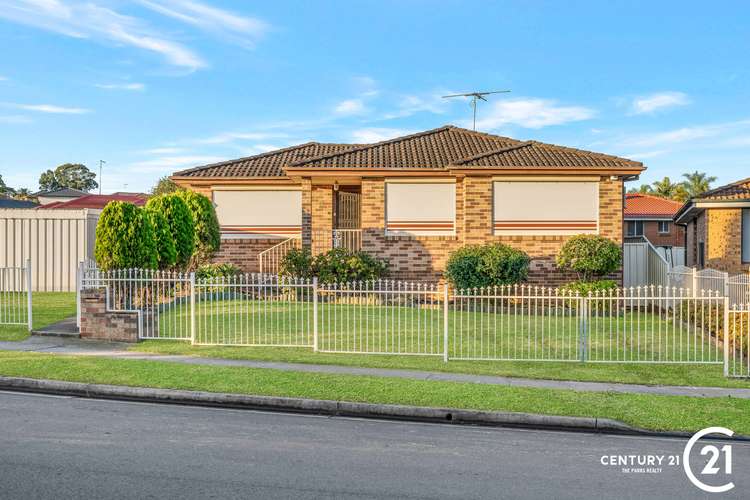 15 Dransfield Road, Edensor Park NSW 2176