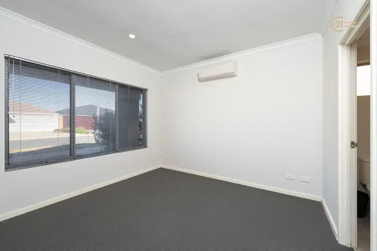 Fifth view of Homely house listing, 26 Lancaster Loop, Piara Waters WA 6112