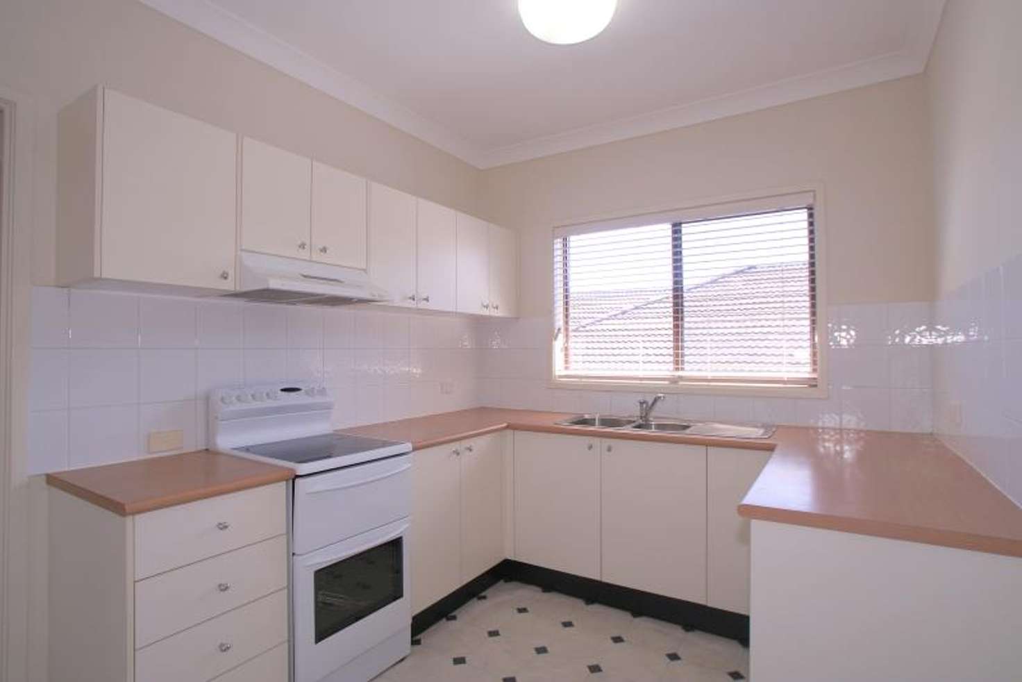Main view of Homely unit listing, 7/90-92 Wardell Road, Earlwood NSW 2206