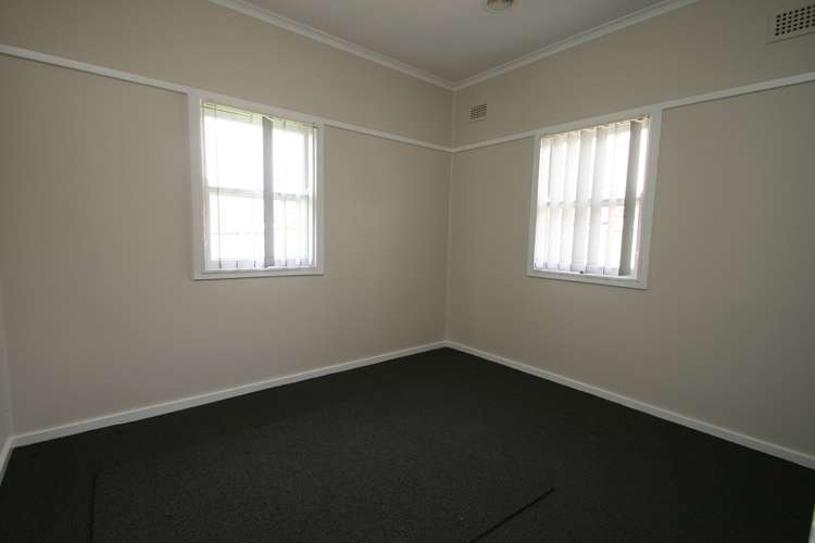 Fourth view of Homely house listing, 2 Maxwell Avenue, Orange NSW 2800