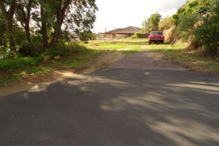 Fifth view of Homely residentialLand listing, 25 Magill St, Australind WA 6233