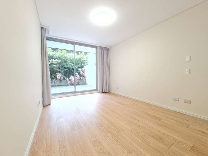 Fourth view of Homely apartment listing, 3/1 Day Street, Chatswood NSW 2067