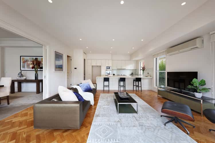 Fourth view of Homely apartment listing, 2/1 Woorigoleen Road, Toorak VIC 3142