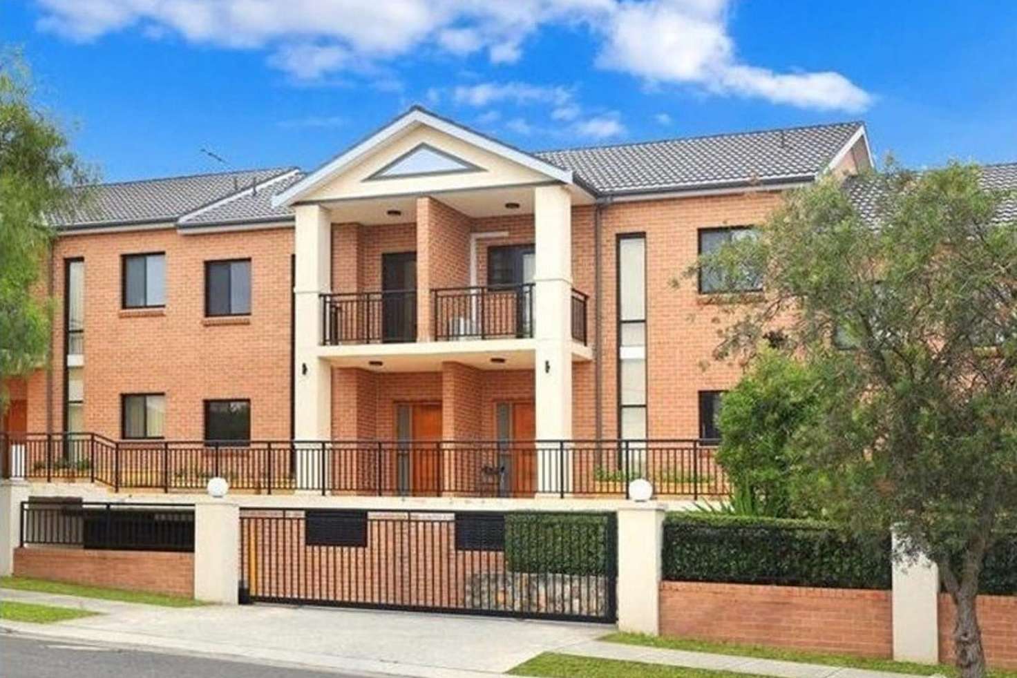 Main view of Homely townhouse listing, 4/22 Paris Street, Carlton NSW 2218