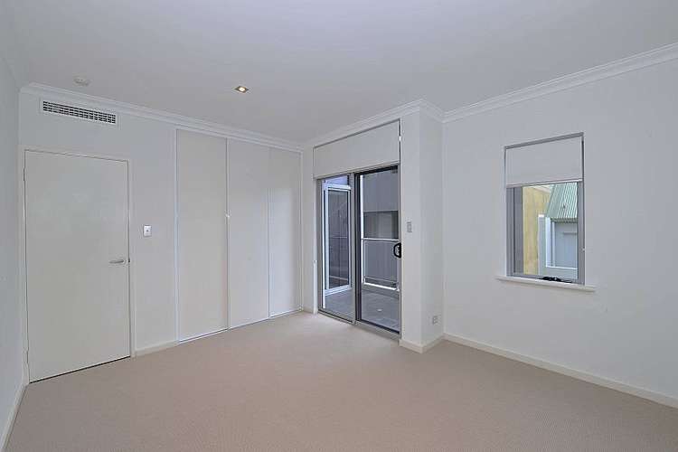 Seventh view of Homely apartment listing, 10B Treviso Mews, Mandurah WA 6210