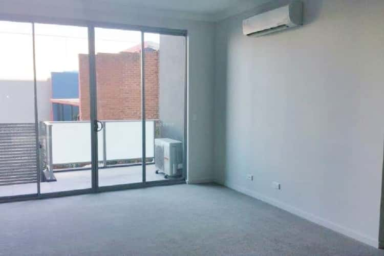 Third view of Homely apartment listing, 4/3-17 Queen Street, Campbelltown NSW 2560