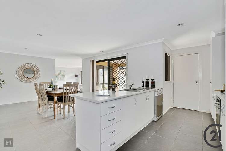 Fifth view of Homely house listing, 9 Bodmin Court, Truganina VIC 3029