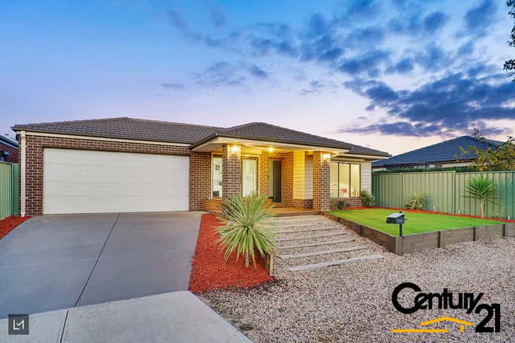 Second view of Homely house listing, 31 Avonwood Avenue, Wyndham Vale VIC 3024