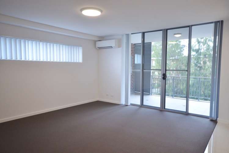 Second view of Homely apartment listing, 10/44-46 Lydbrook Street, Westmead NSW 2145