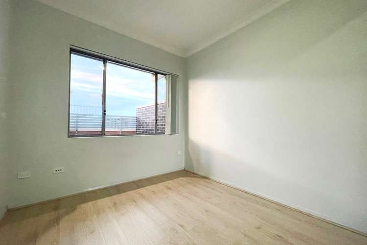 Fourth view of Homely unit listing, 14/100-102 Bridge Road, Westmead NSW 2145