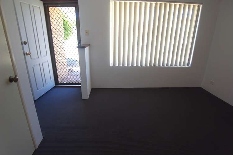 Second view of Homely house listing, 9 Bellana Place, Quinns Rocks WA 6030