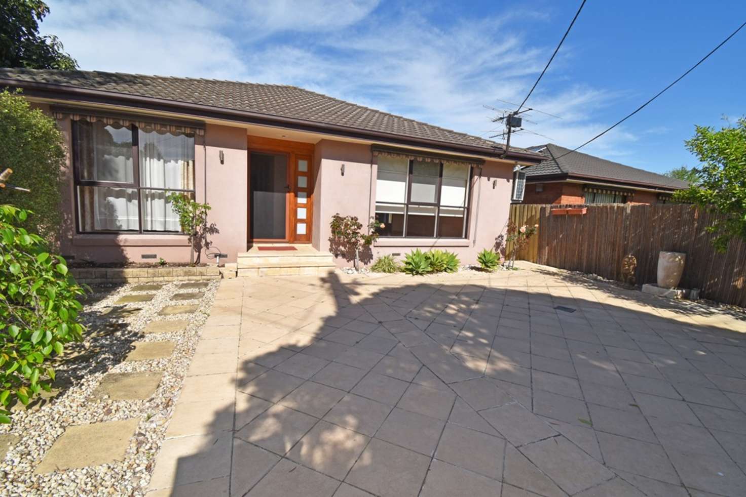 Main view of Homely townhouse listing, 1/6 Harper Avenue, Bentleigh East VIC 3165