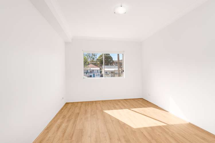 Sixth view of Homely apartment listing, 2/42 West Street, Hurstville NSW 2220