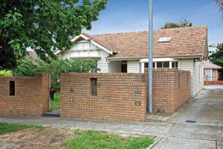 Main view of Homely house listing, 1/17 Bleazby Street, Bentleigh VIC 3204