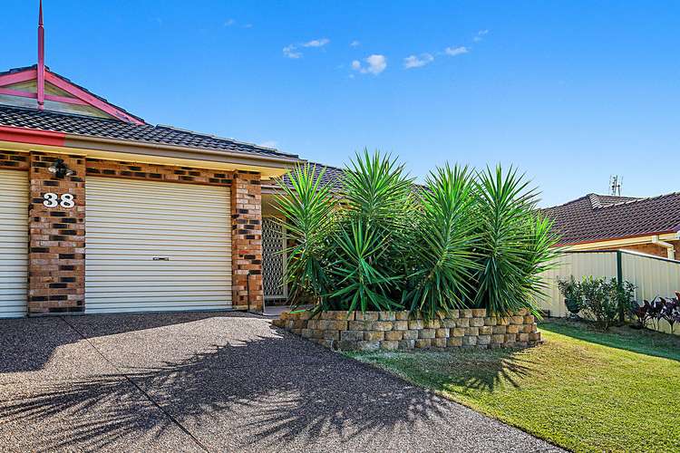 Main view of Homely semiDetached listing, 2/38 Callan Avenue, Maryland NSW 2287