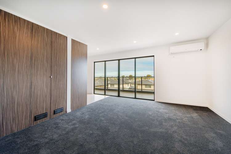 Second view of Homely apartment listing, 204 Sparrow Lane, Carrum Downs VIC 3201