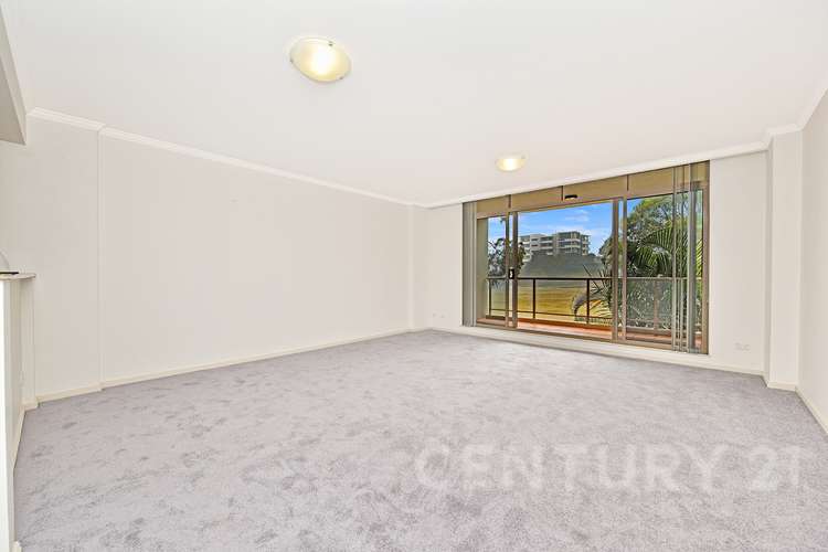 Third view of Homely apartment listing, Level 3/9 Warayama Place, Rozelle NSW 2039