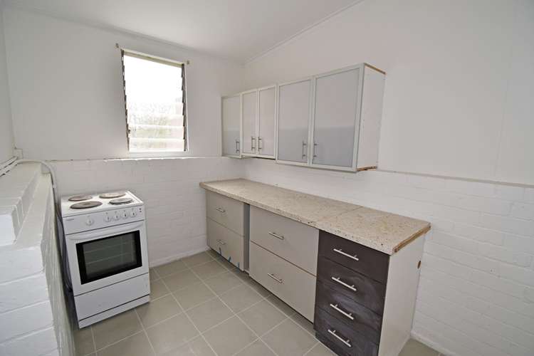 Fifth view of Homely apartment listing, 335A Centre Road, Bentleigh VIC 3204