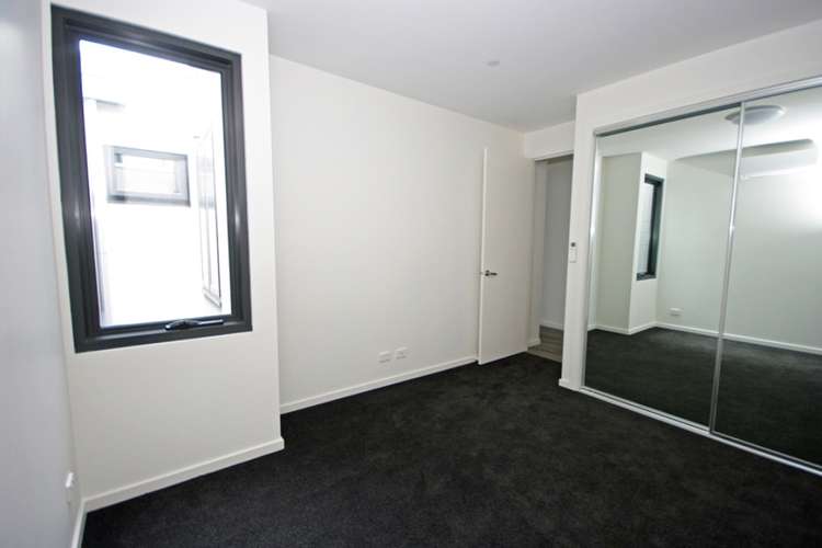 Fourth view of Homely apartment listing, 3/477 South Road, Bentleigh VIC 3204
