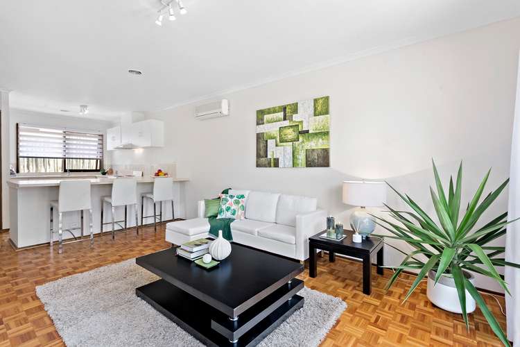 Main view of Homely unit listing, 4/2-18 Bourke Road, Oakleigh South VIC 3167