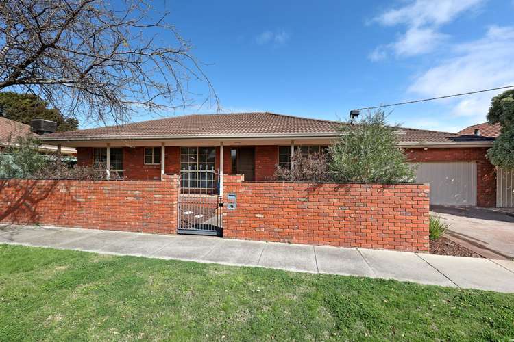 Main view of Homely unit listing, 2/52 Leila Road, Carnegie VIC 3163