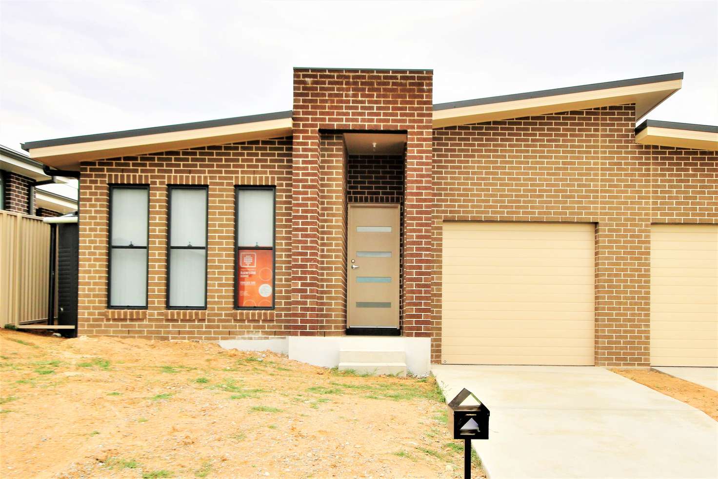 Main view of Homely semiDetached listing, 6 Cheviot Drive, Kelso NSW 2795