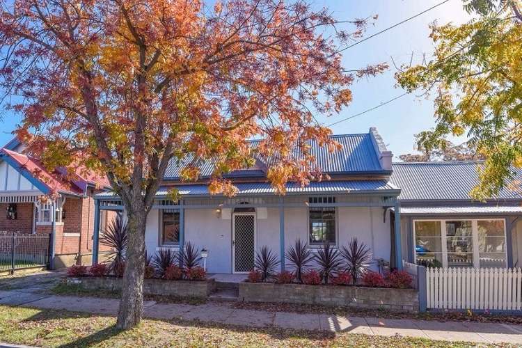 Main view of Homely semiDetached listing, 121 Stewart Street, Bathurst NSW 2795