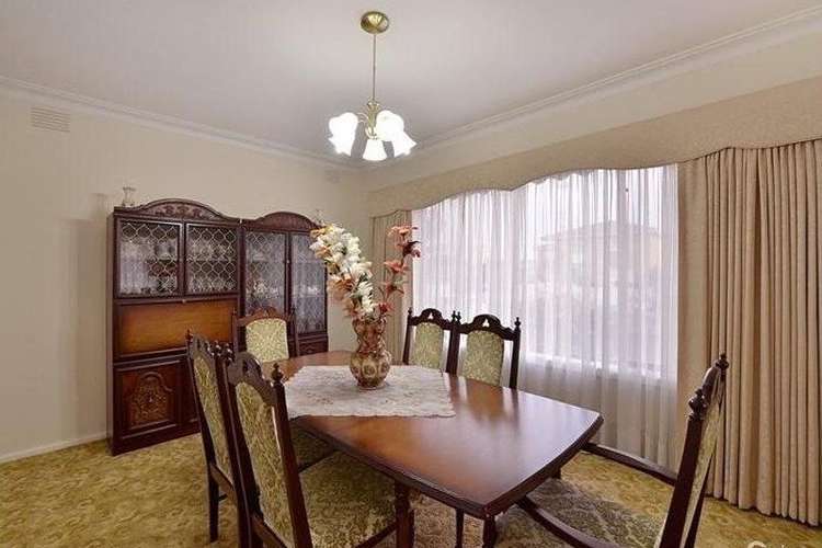 Fifth view of Homely house listing, 3 Cleary Court, Clayton South VIC 3169