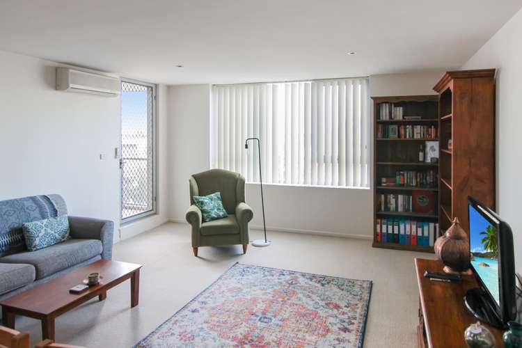 Fifth view of Homely apartment listing, 302/25 Bellevue Street, Newcastle West NSW 2302