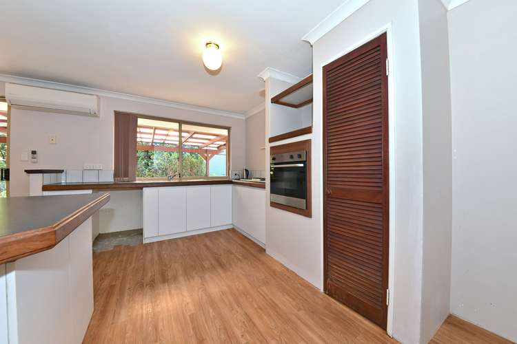 Seventh view of Homely house listing, 8 Tarra Close, Clarkson WA 6030