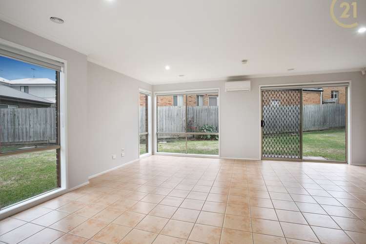 Fifth view of Homely house listing, 5 Kurnwill Place, Berwick VIC 3806