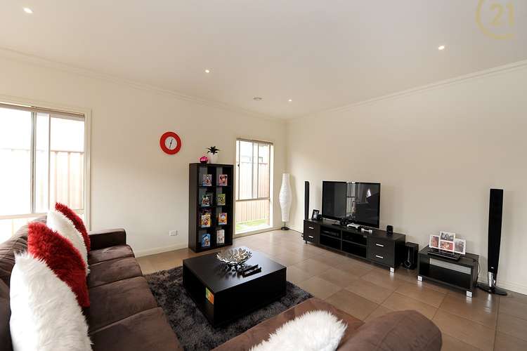 Third view of Homely house listing, 2 Speranza Place, Lynbrook VIC 3975