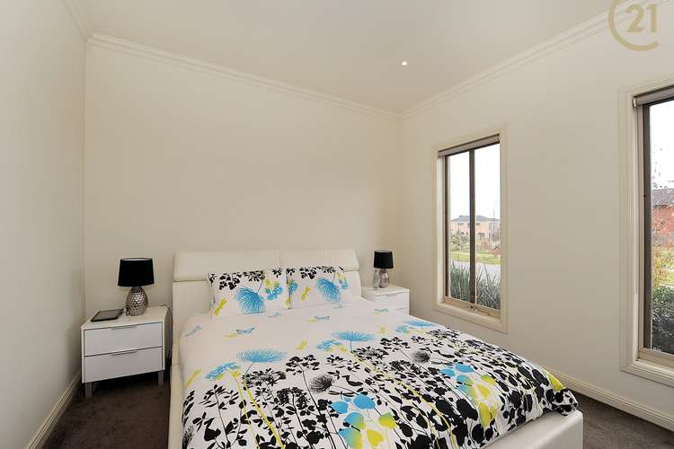 Fourth view of Homely house listing, 2 Speranza Place, Lynbrook VIC 3975