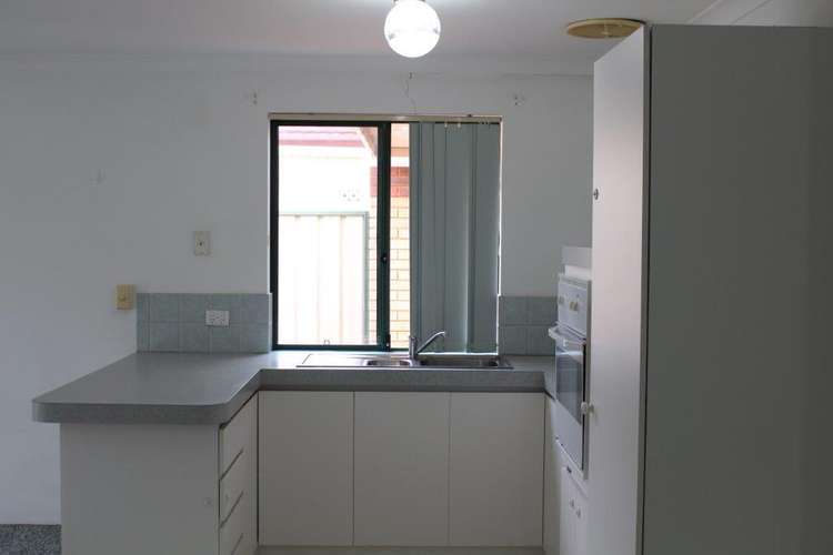 Fourth view of Homely unit listing, 2/56-60 Elanora Drive, Cooloongup WA 6168