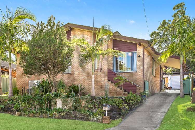 32 BEACHCOMBER AVENUE, Bundeena NSW 2230