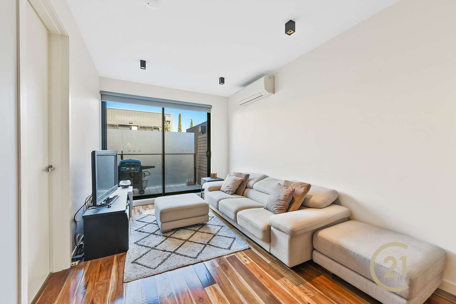 Main view of Homely apartment listing, 18/68-82 Graham Road, Highett VIC 3190