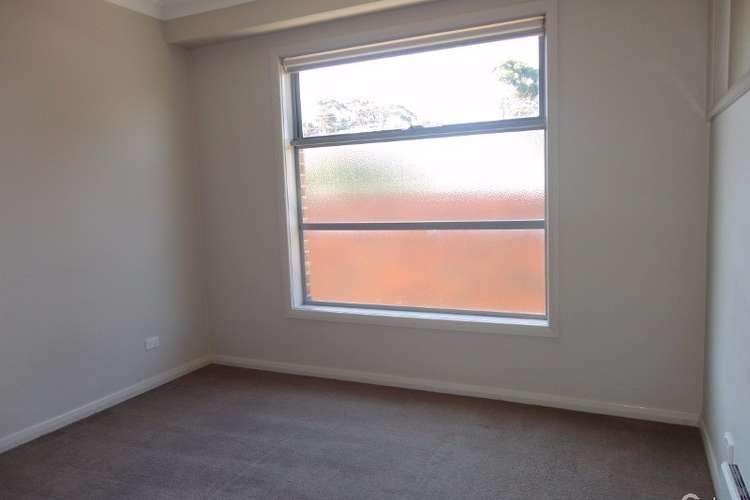 Fourth view of Homely apartment listing, 4/2 Clarinda Road, Clarinda VIC 3169