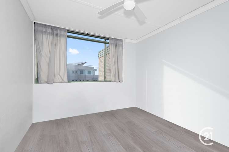 Fourth view of Homely unit listing, 6/105 Ocean Parade, Blue Bay NSW 2261