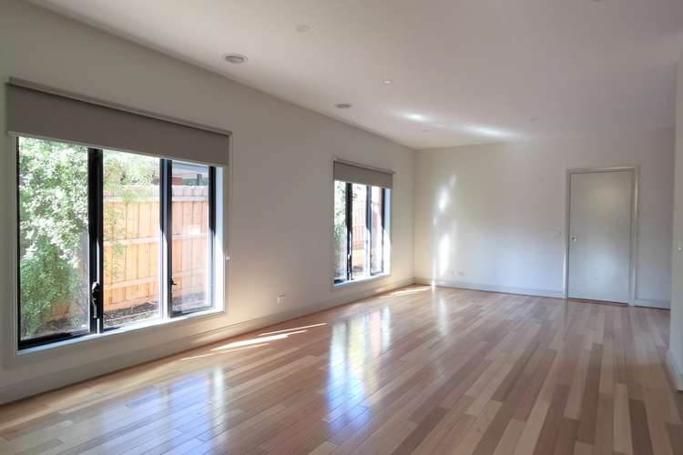 Fourth view of Homely townhouse listing, 3/25 York Street, Glen Waverley VIC 3150