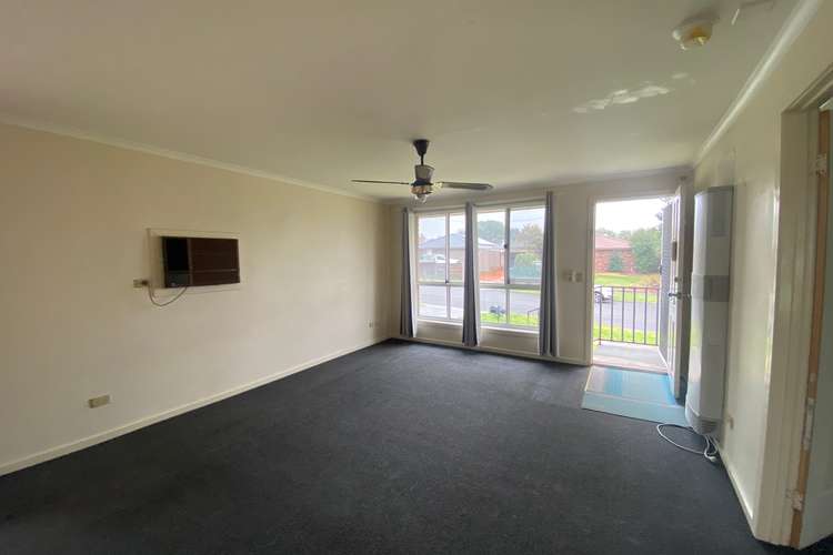 Second view of Homely house listing, 7 Cardamon Drive, Hallam VIC 3803