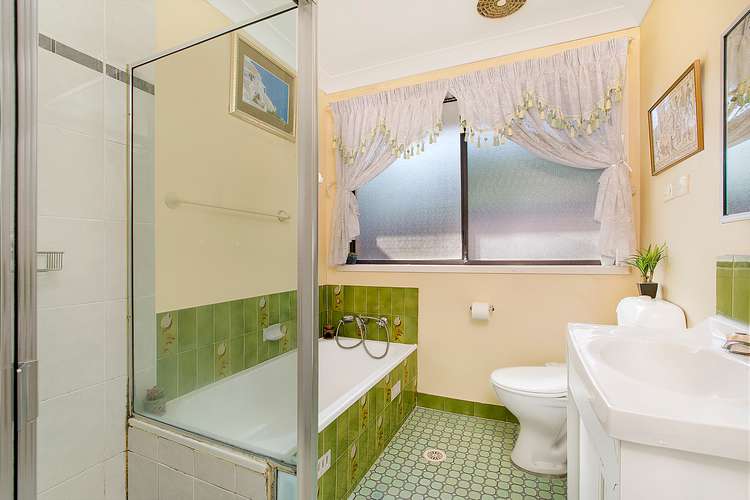 Fourth view of Homely villa listing, 9/226 Harrow Rd, Glenfield NSW 2167