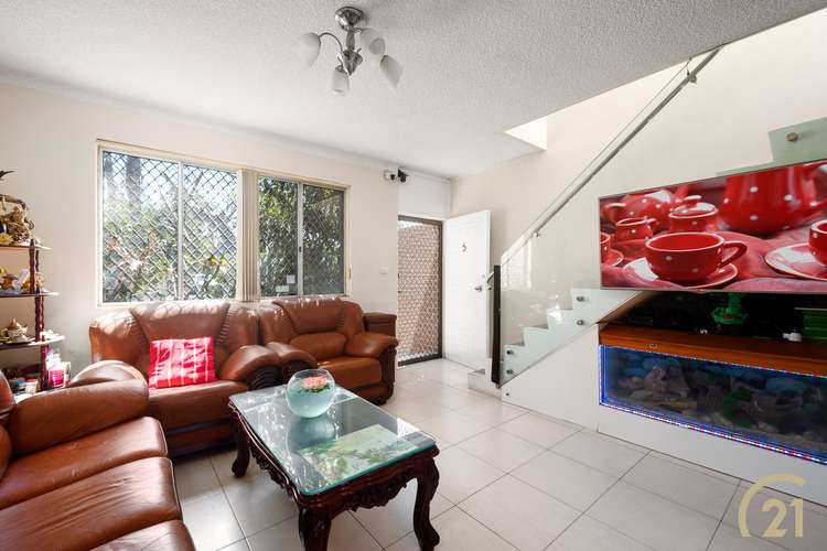 Second view of Homely house listing, 5/112 Wattle Ave, Carramar NSW 2163