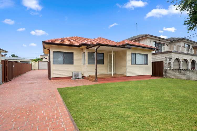 Fifth view of Homely house listing, 208 Hamilton Road, Fairfield Heights NSW 2165