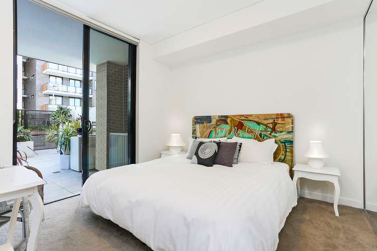 Third view of Homely apartment listing, D3004/53 Wilson Street, Botany NSW 2019