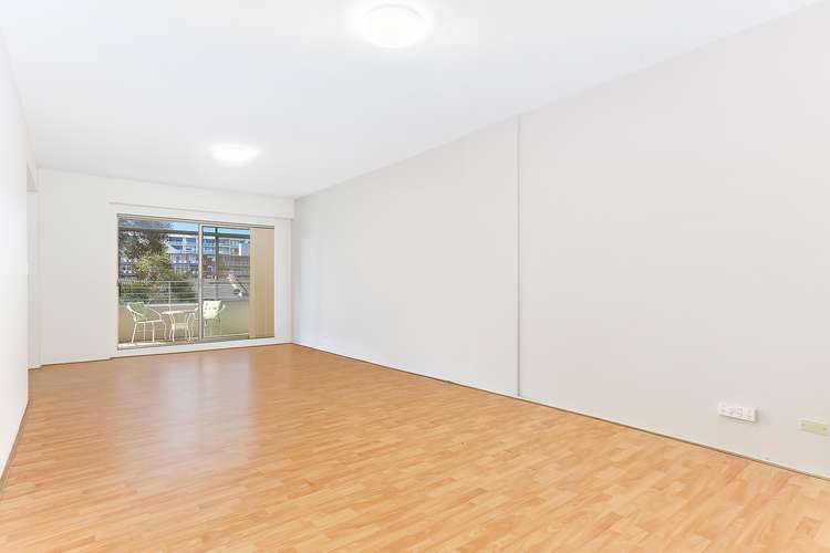 Third view of Homely apartment listing, 9/8 Trafalgar Street, Brighton-le-sands NSW 2216