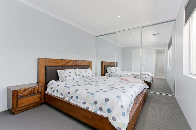 Seventh view of Homely house listing, 10 Undosa Chase, Jindalee WA 6036