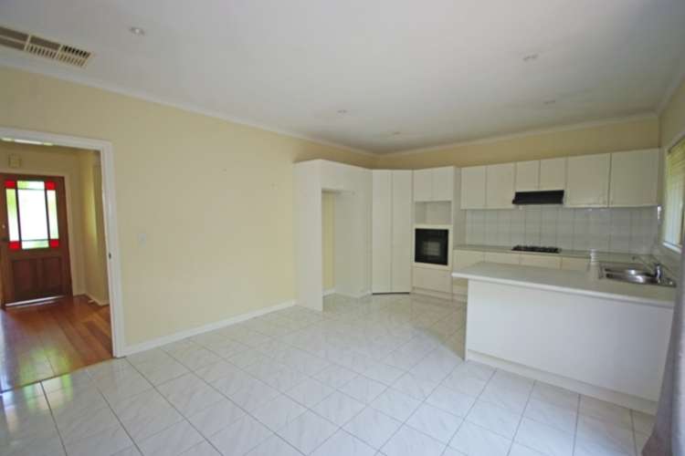 Fifth view of Homely unit listing, 2/28 Murrong Avenue, Bentleigh East VIC 3165