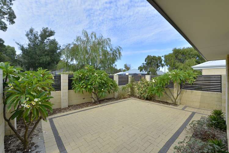 Second view of Homely house listing, 27 Bobtail Bend, Wannanup WA 6210