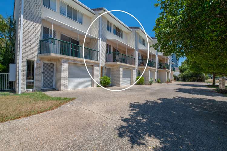 Second view of Homely townhouse listing, 2/4 Kitchener Street, Golden Beach QLD 4551