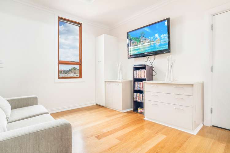 Second view of Homely apartment listing, 2/2A Keppel Street, Bathurst NSW 2795